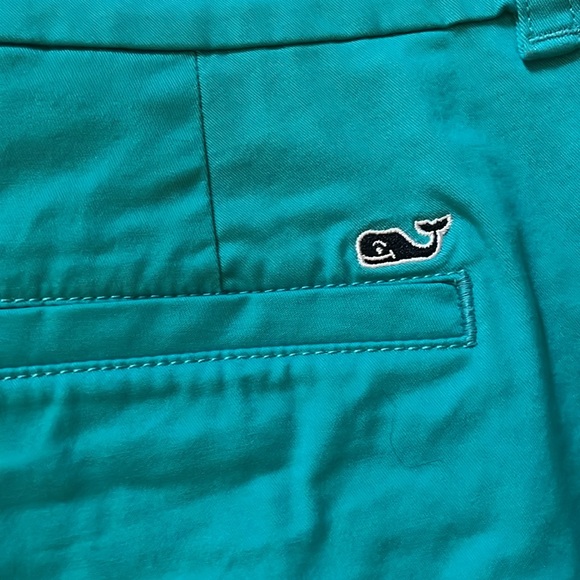 Vineyard Vines Women’s Shorts, Size 8 - Picture 5 of 5